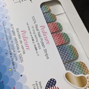 Any Fin Goes Color Street Pedicure Set